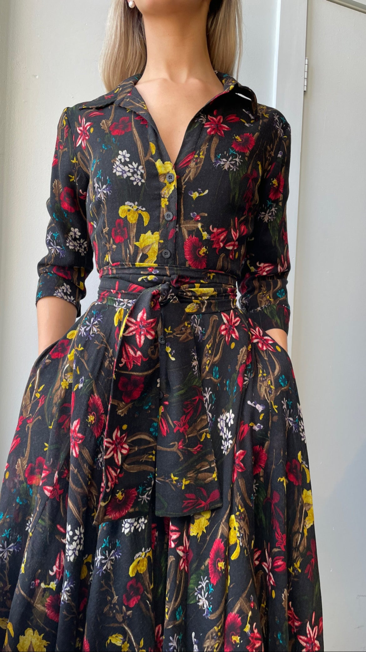 Samantha Sung- Aster Dress- Delanice Flower- Black/Multi