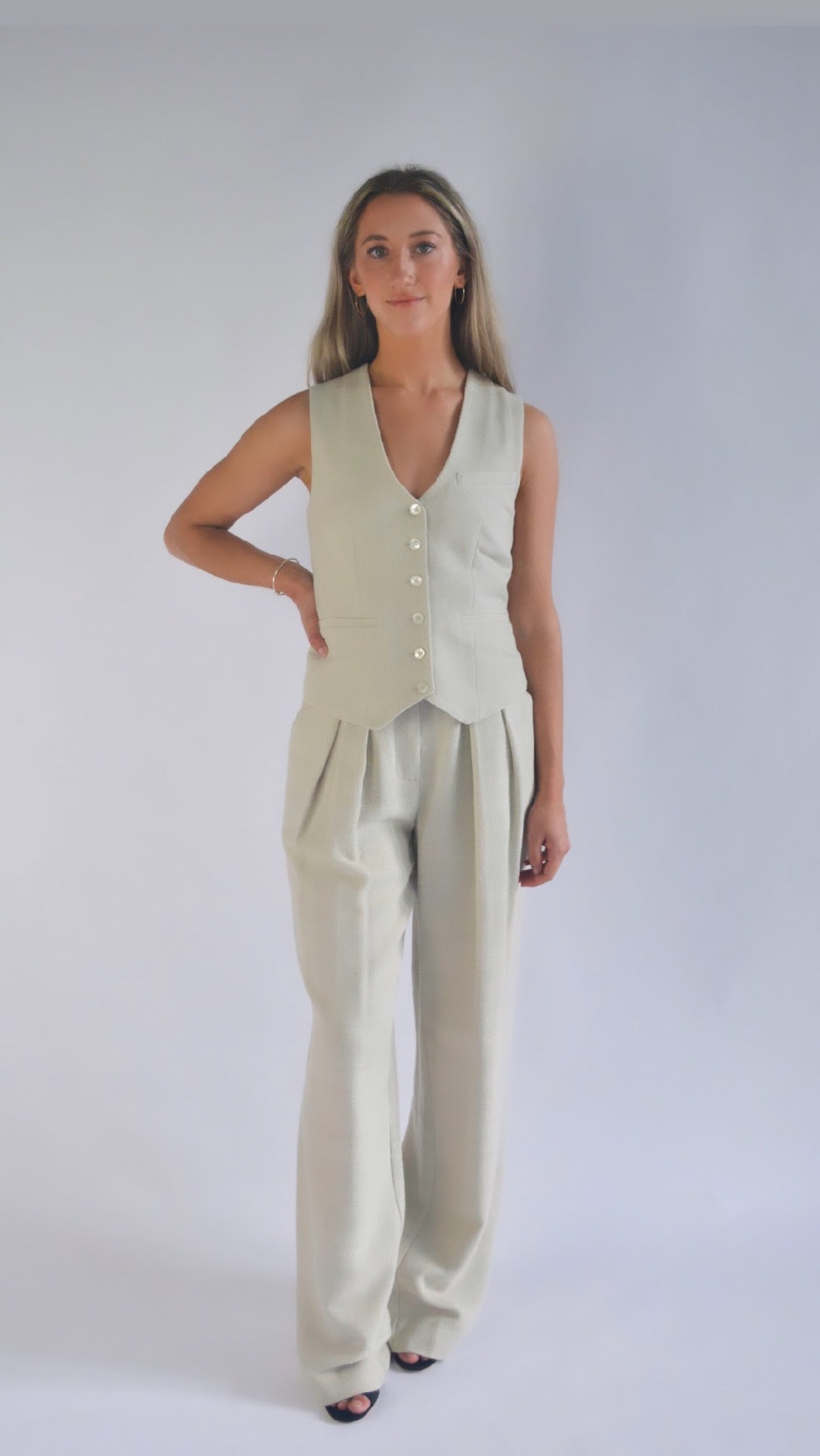 Staud- Brett Vest in Oat Milk