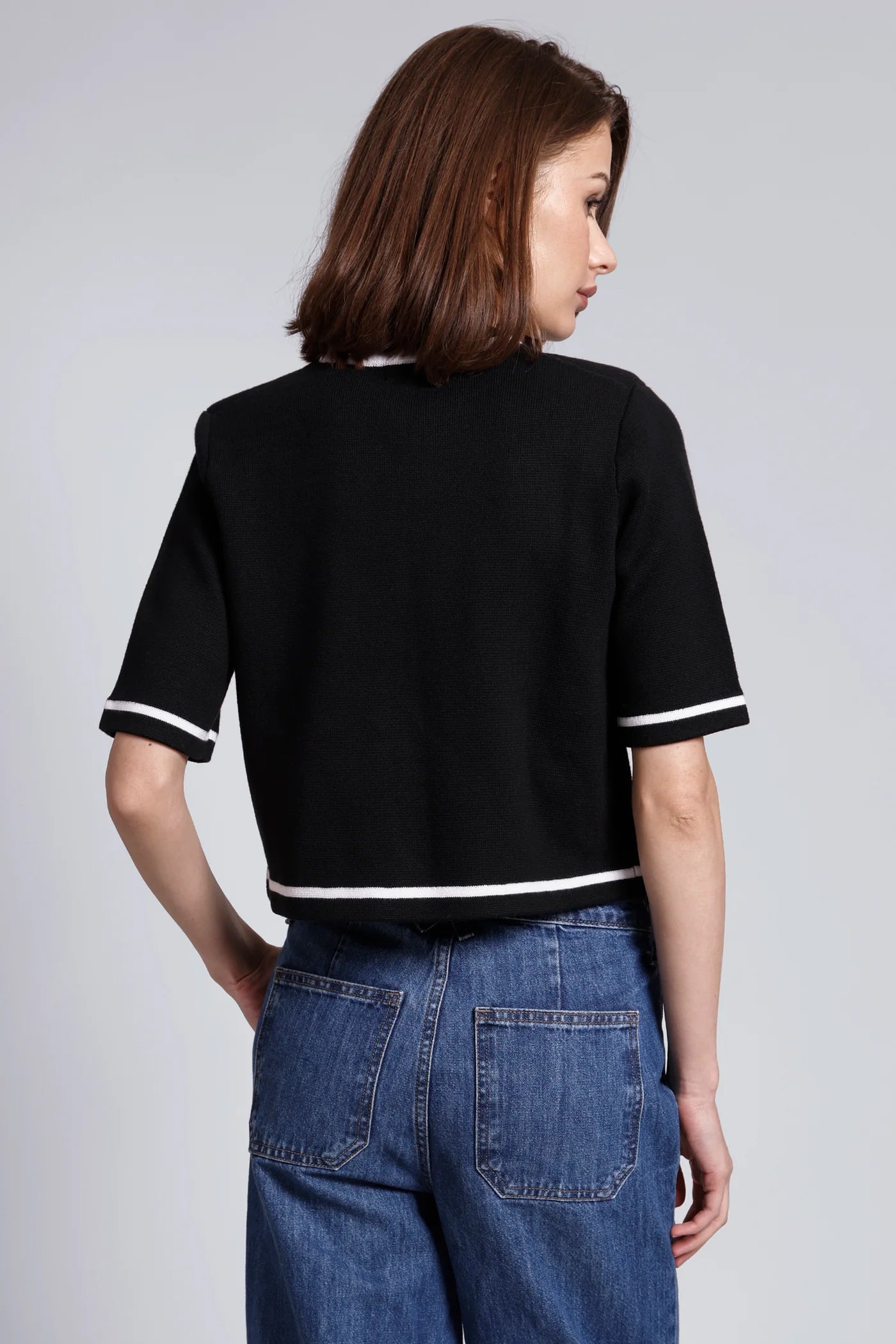 Minnie Rose Short Sleeve Tipped Cropped Jacket in Black/White