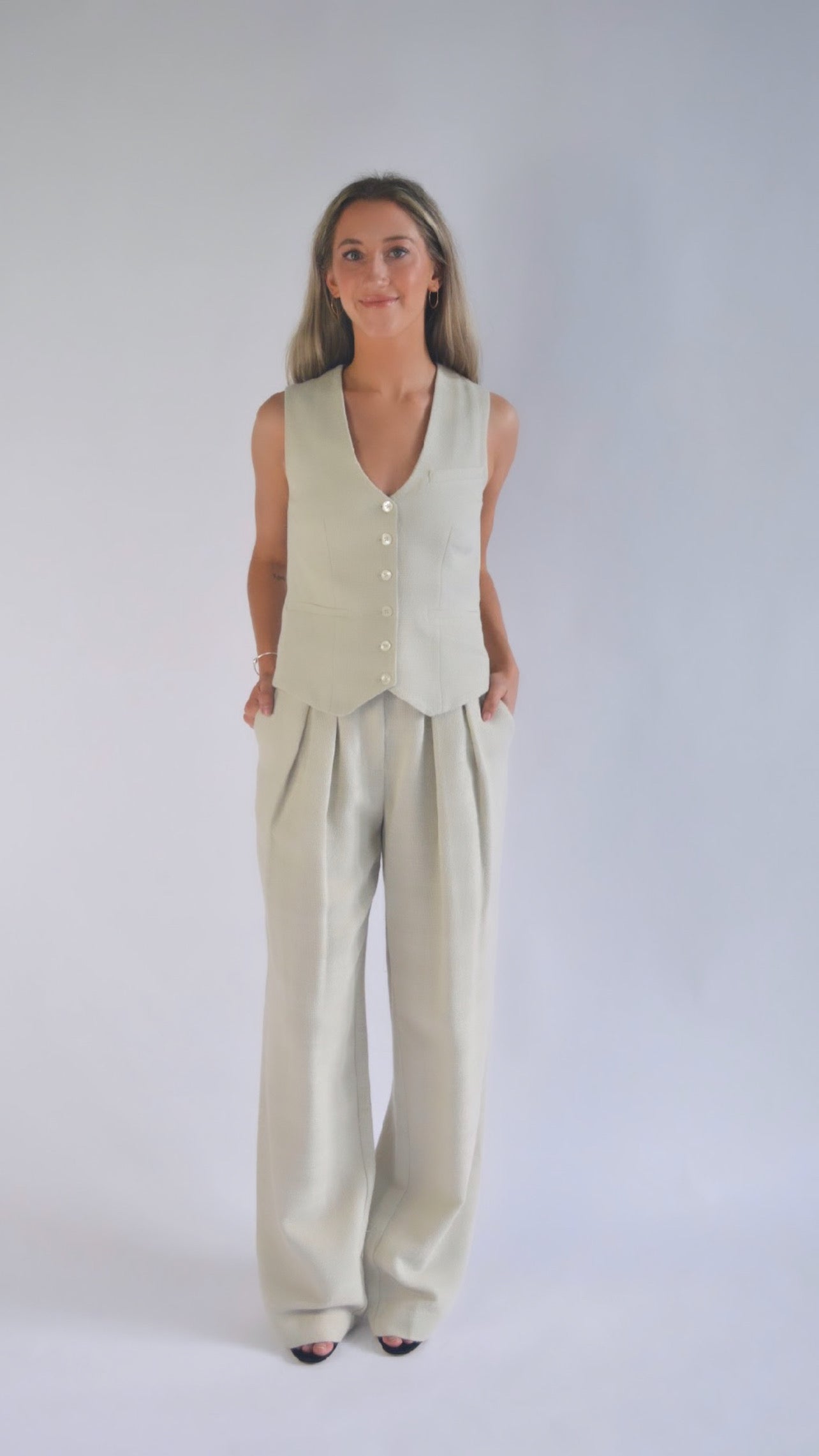 Staud- Brett Vest in Oat Milk