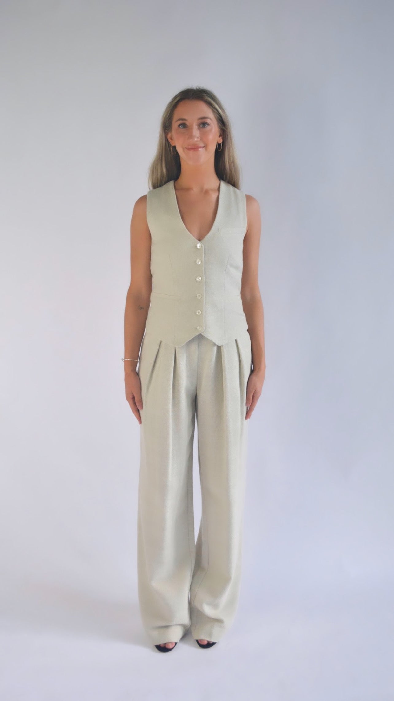 Staud- Brett Vest in Oat Milk
