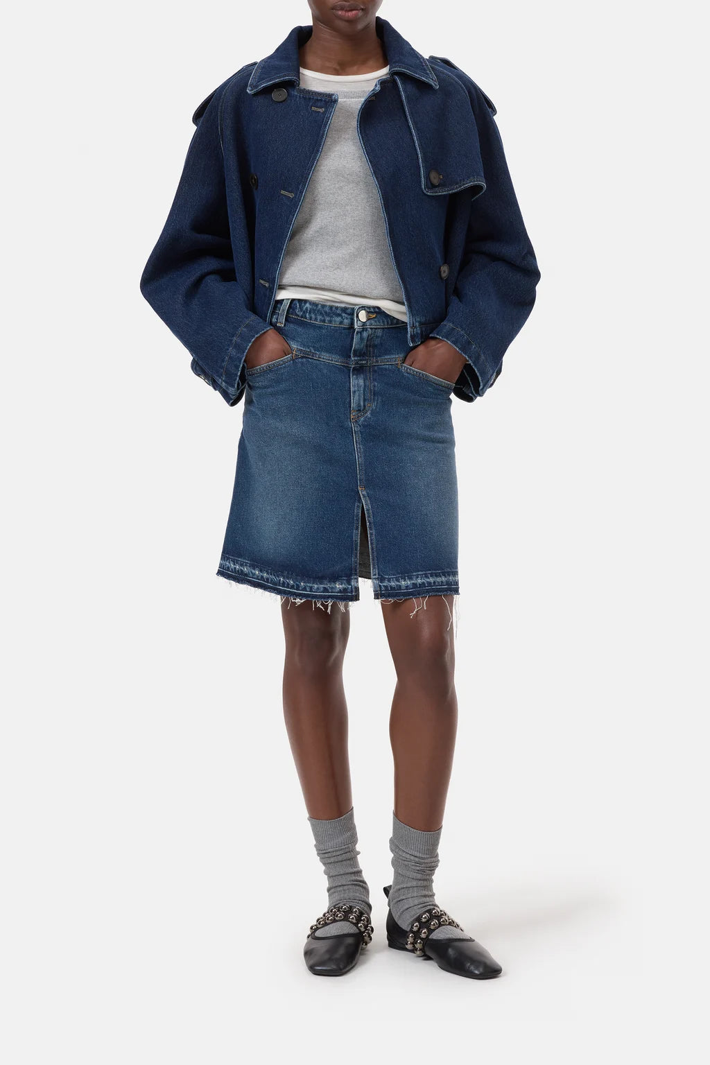 Closed Skirt Stover X in Dark Blue