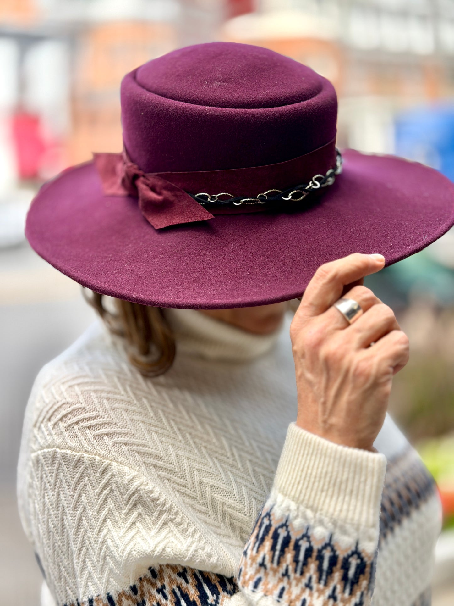 Christine Moore - Myra Hat - Bordeaux