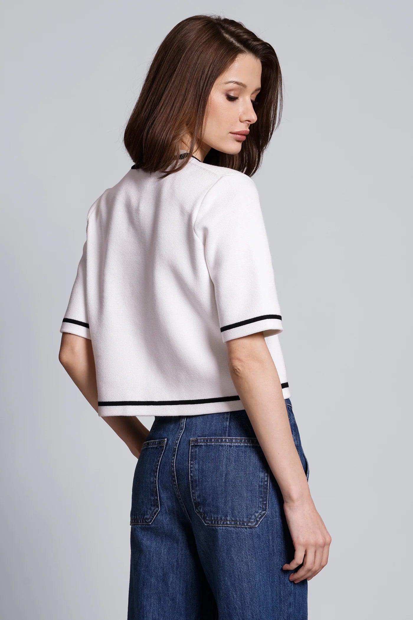 Minnie Rose Short Sleeve Tipped Cropped Jacket in White/Black