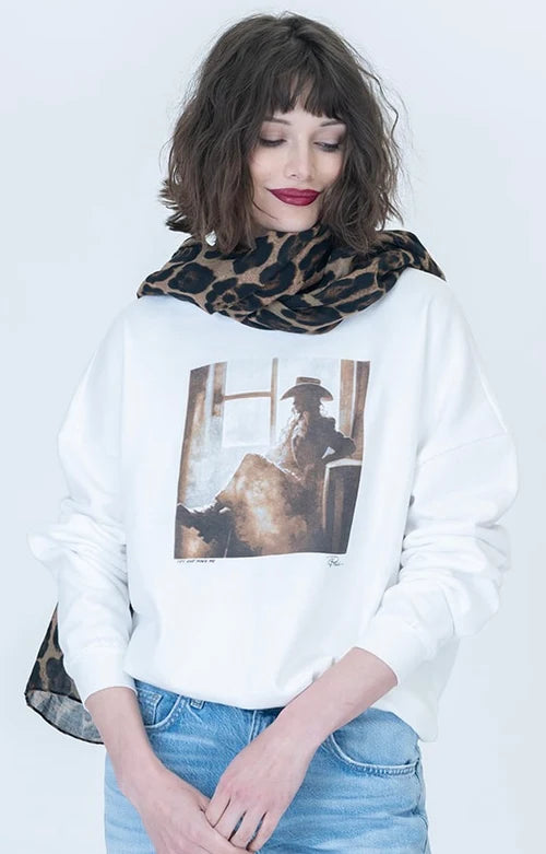 CPress Studio - Try & Make Me Cozy Sweatshirt - Worn White