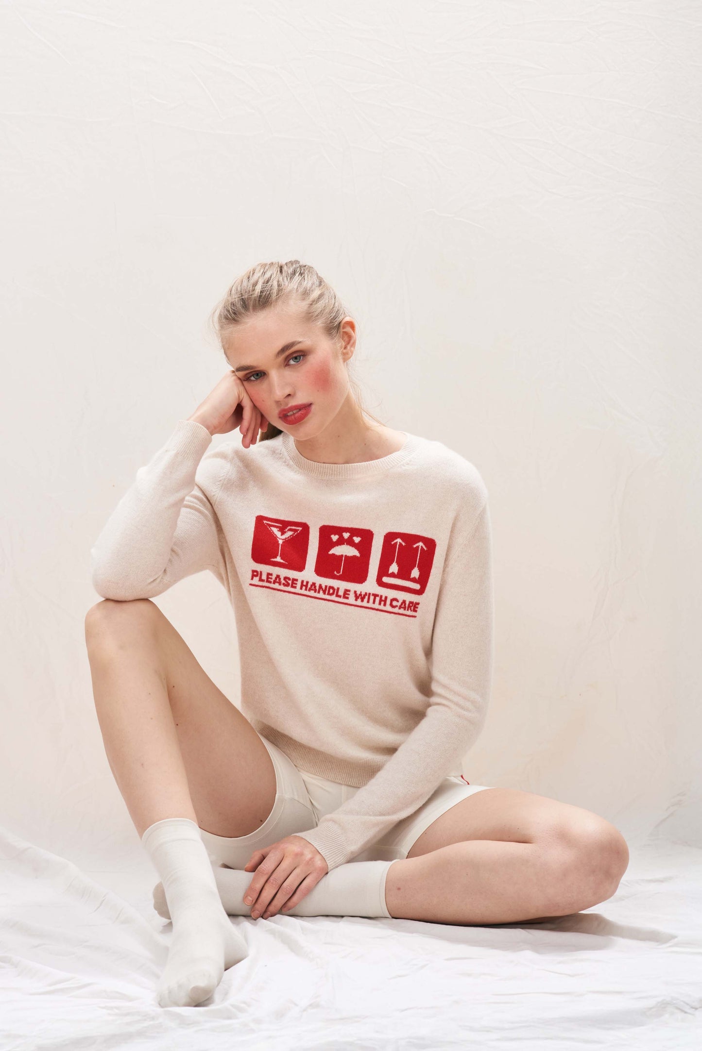 Jumper 1234 Care Crew Sweater in Oatmeal