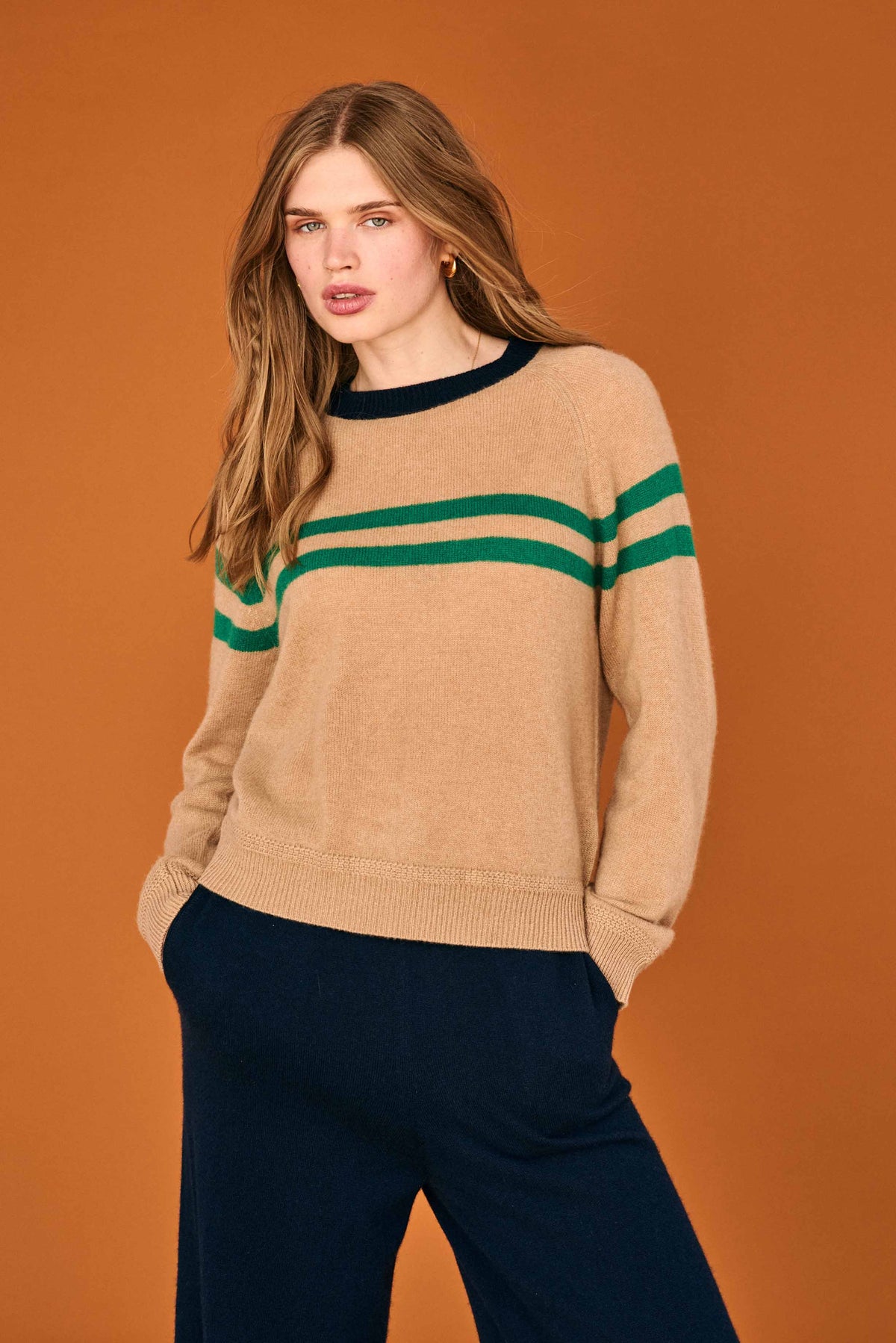 Jumper1234 - Chest Stripe Crew - Camel