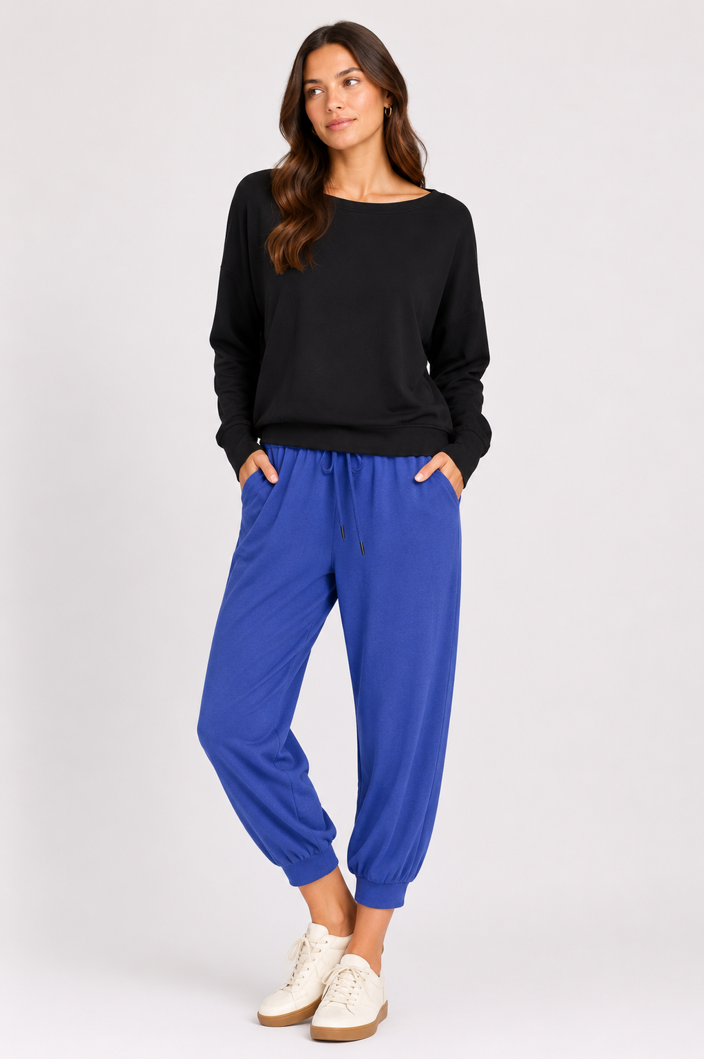 MILA - Crop Jogger - Iris