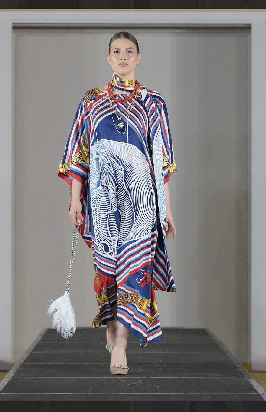 Dawn Bradbury - Kaftan Dress Long - USA Horse